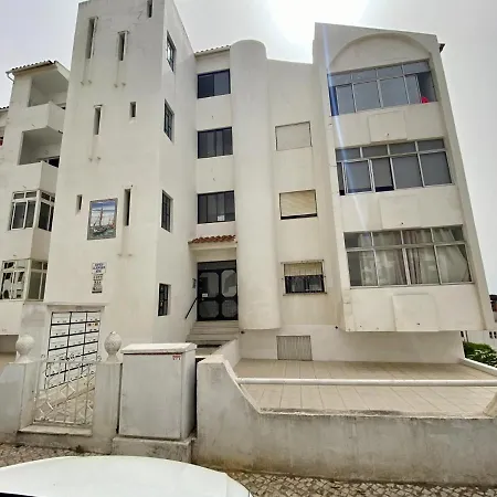 6 By Homing Apartament