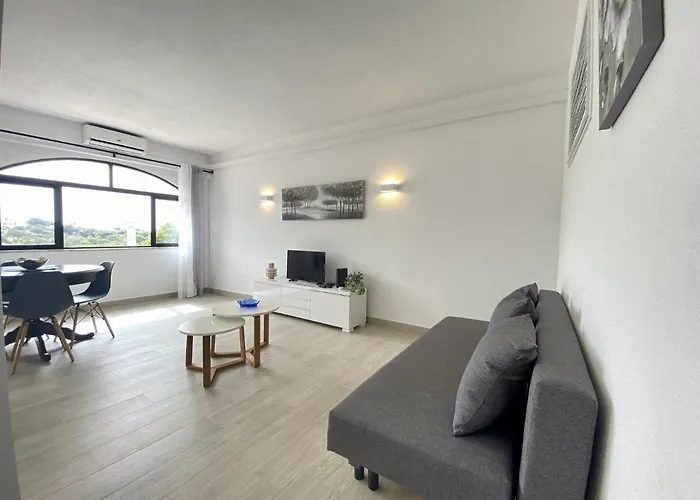 6 By Homing Apartamento